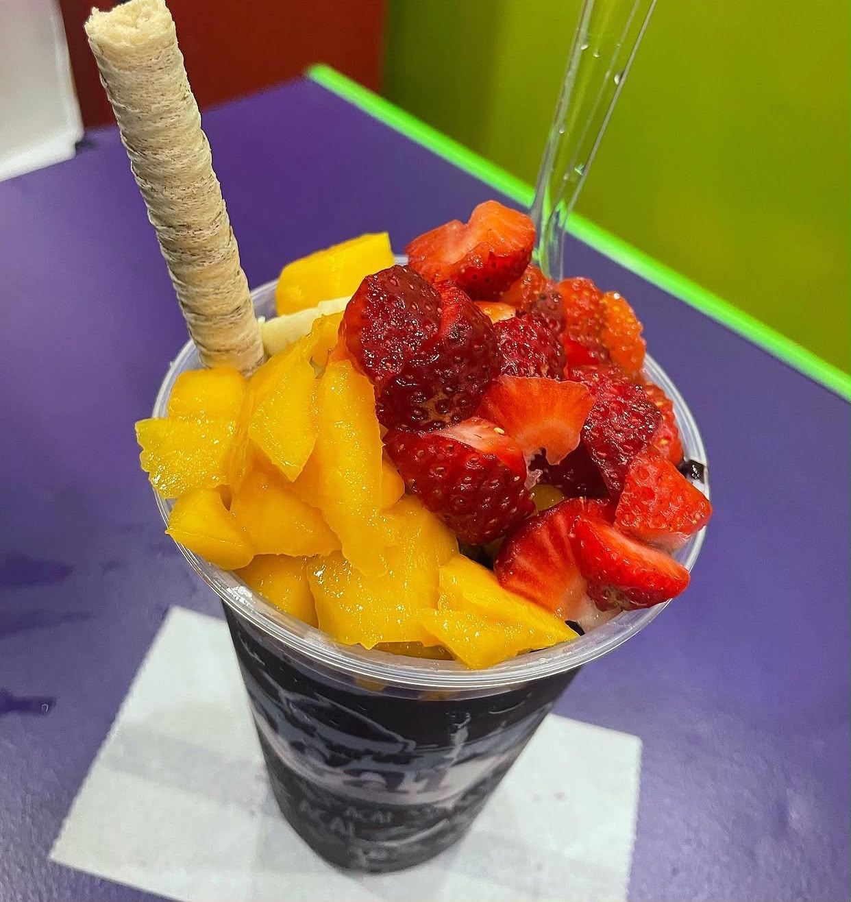 Açaí com Frutas